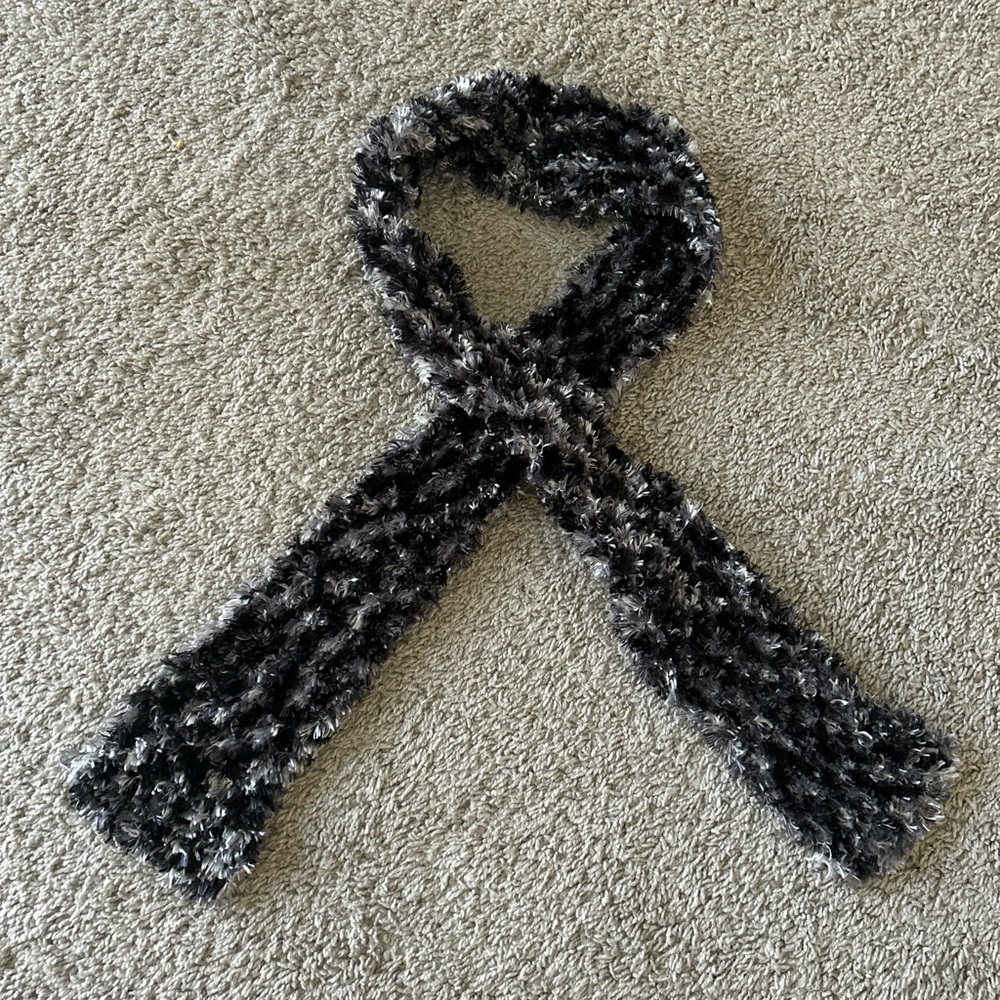 Black and Gray Textured Scarf